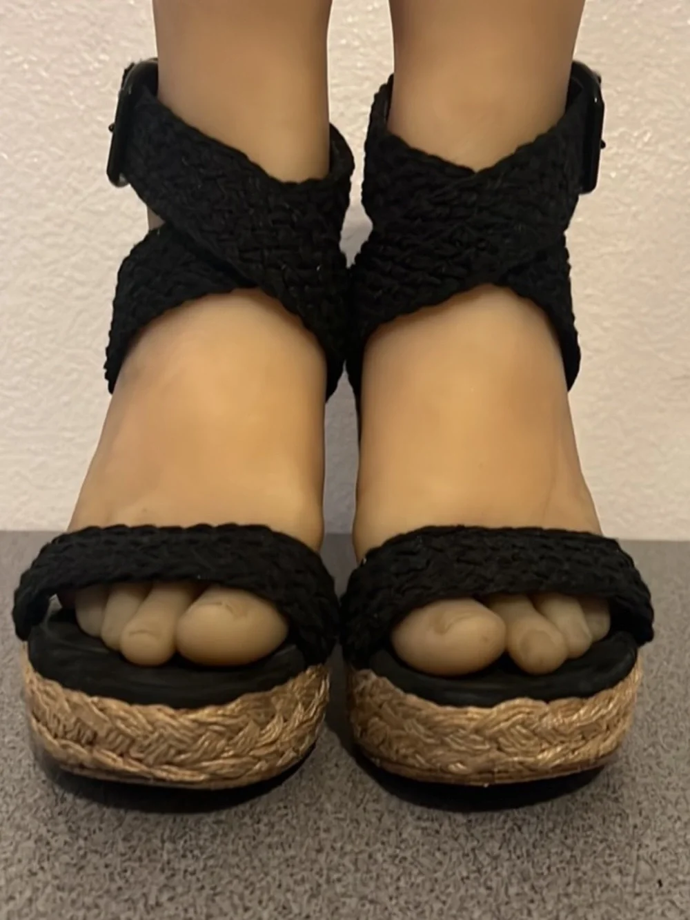 Authentic Stuart Weitzman luxury designer black wedge espadrilles sandals sz 9